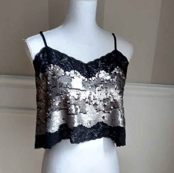NEW EXPRESS SILVER AND LACE TOP - Picture 4 of 8